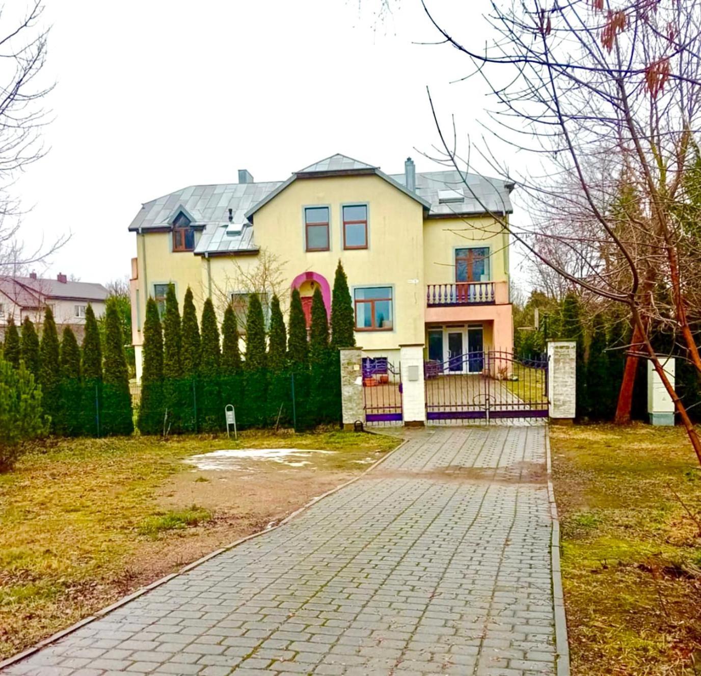 Wonderful 7 Bedroom Home In Vilnius Didzioji Reise ภายนอก รูปภาพ