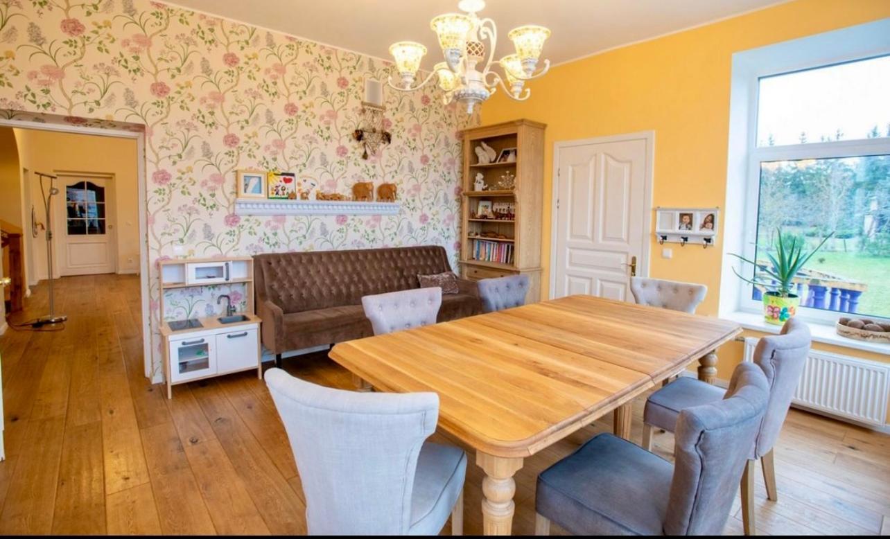 Wonderful 7 Bedroom Home In Vilnius Didzioji Reise ภายนอก รูปภาพ